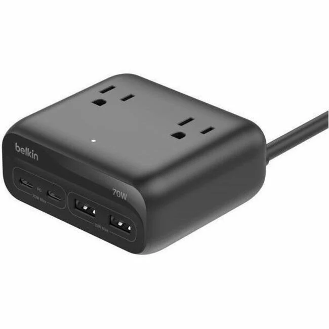 Station de charge Belkin à 3 prises avec 2 ports USB-A et 2 ports USB-C, 70 W, câble de 1.5 m, fiche droite, noire SRZ001TT5