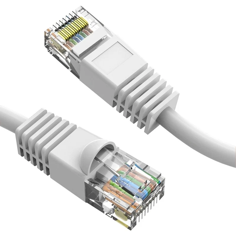 Câble de raccordement Axiom 18 pouces CAT6 UTP 550 MHz avec gaine moulée anti-accroc (blanc) C6MB-W18IN-AX