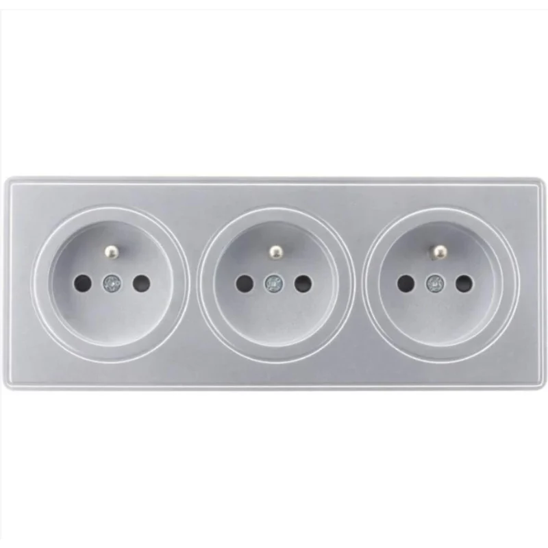 Triple prise câblée Schuko en saillie + plaque - Argent - Kalya - Zenitech