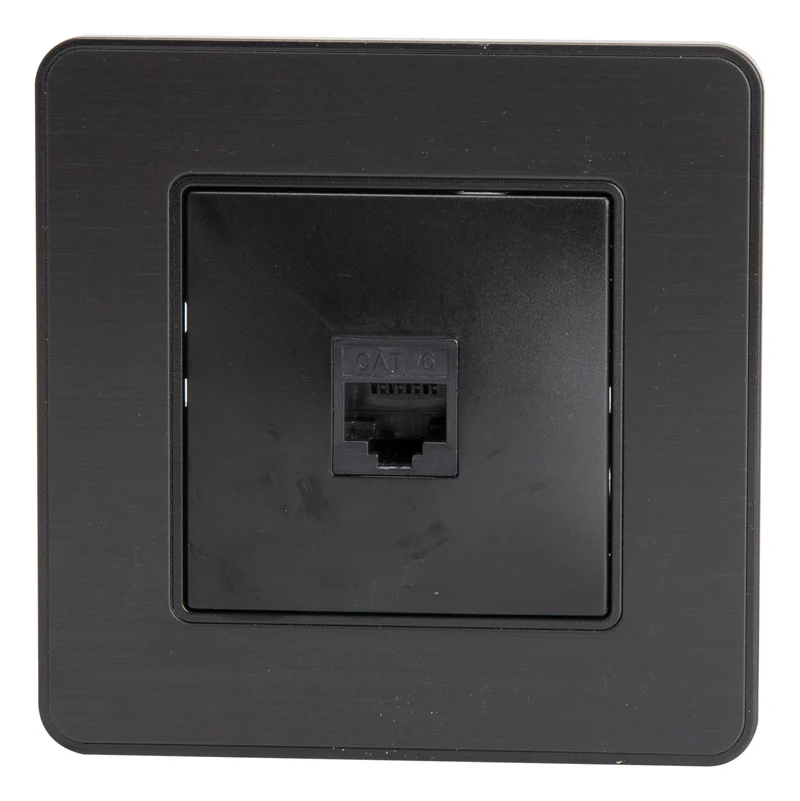 Prise réseau RJ45 complète - catégorie 6 - métal Noir brossé - Kouro - Zenitech