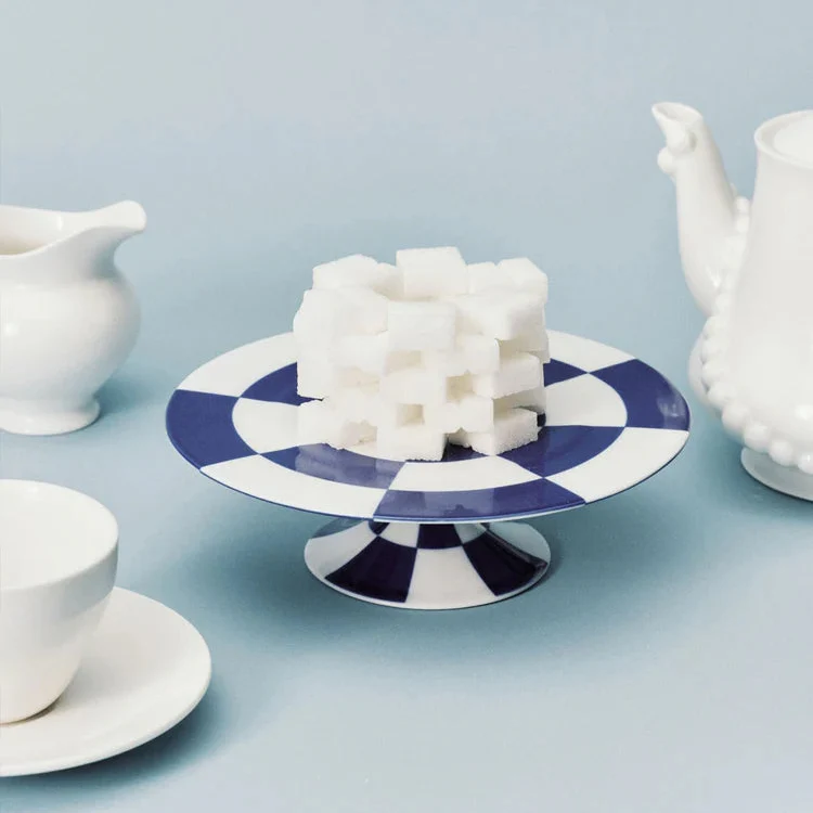 Plat à gâteaux damier bleu et blanc Les Objets Mouleversants - Serax