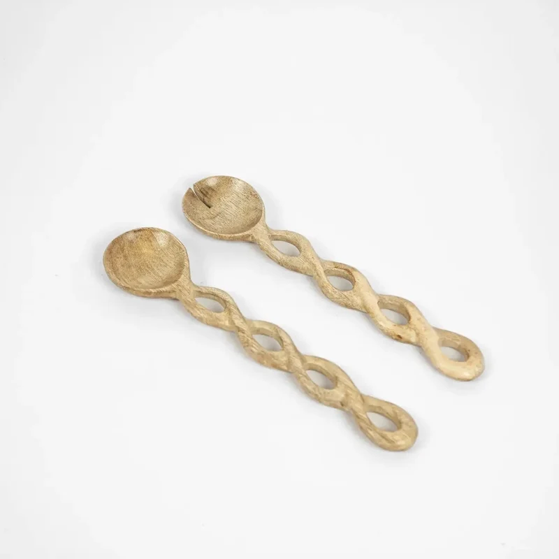 Couverts à salade en bois de manguier sculpté