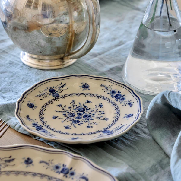 Assiette à l'esprit ancienne vaisselle portugaise