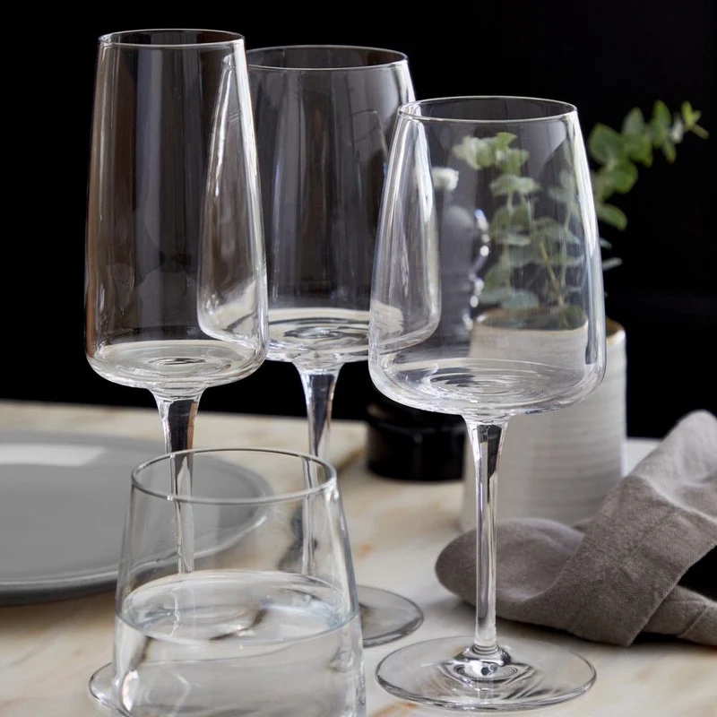 Coffret de 6 verres à vin design