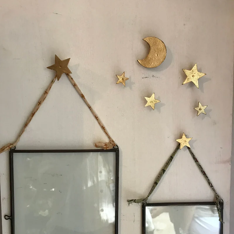 Clou décoratif en laiton en forme d'étoile - Boncoeurs