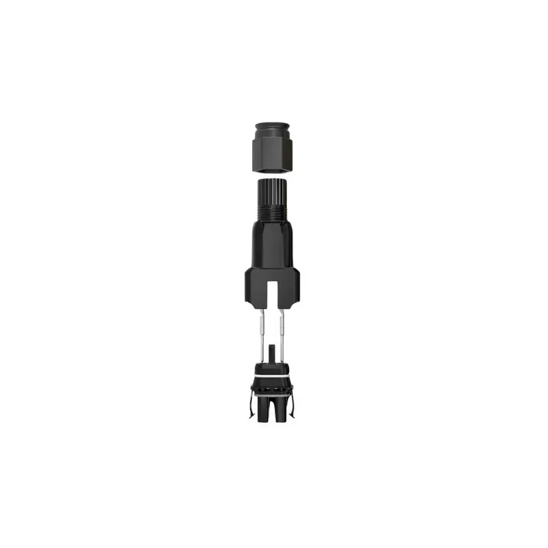 Male field connector for Q cable