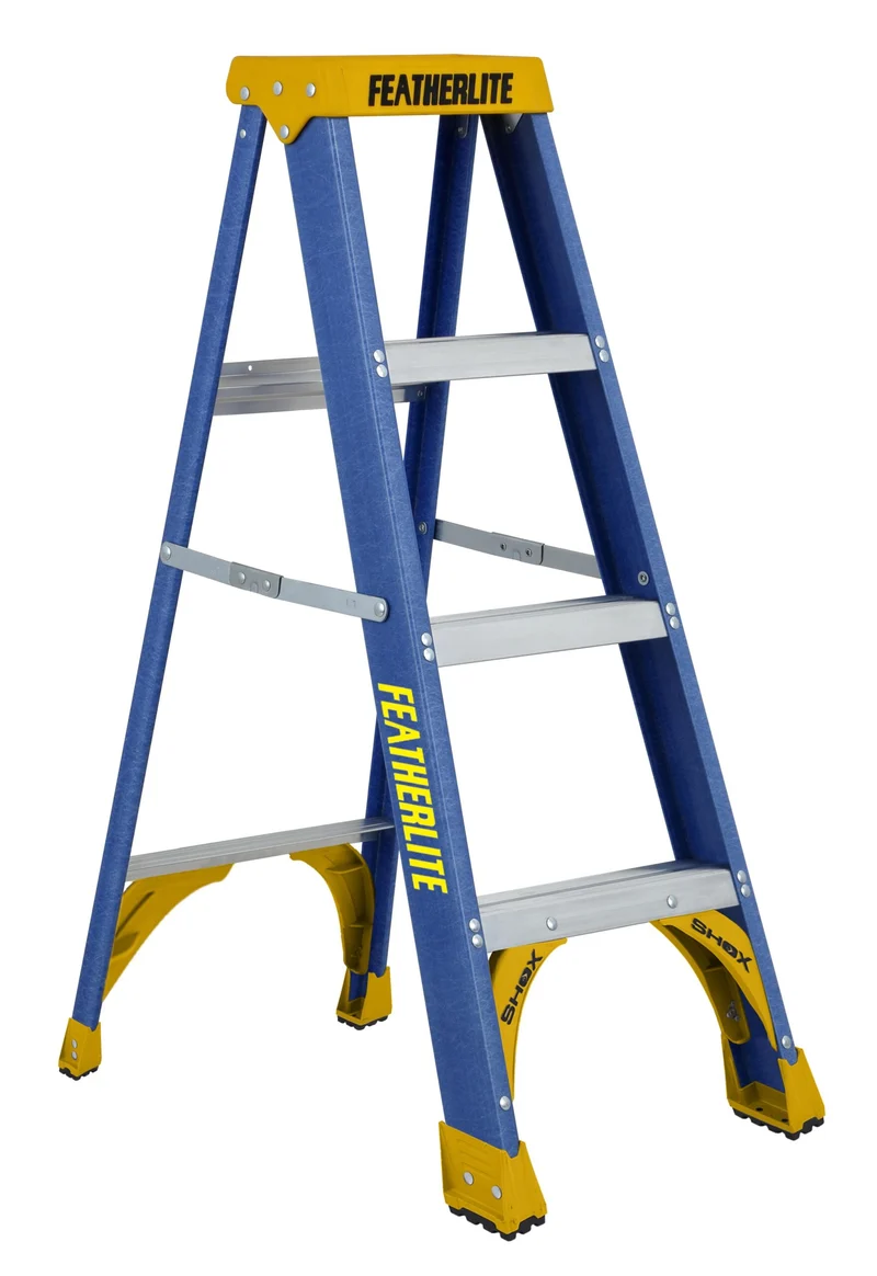 STEP LADDER FIBERGLASS 4' TYPE 1 250LBS BLUE