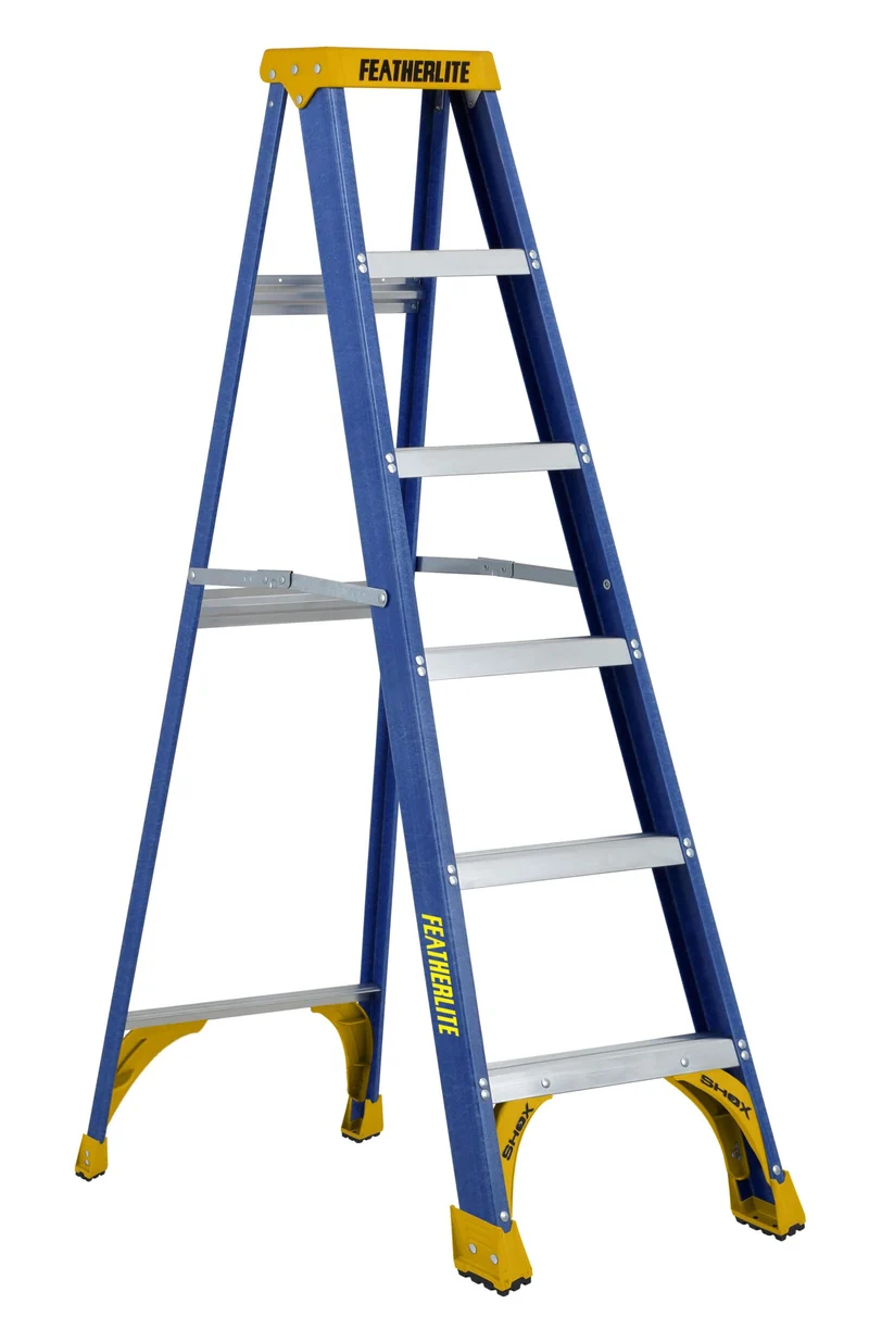 STEP LADDER FIBERGLASS 6' TYPE 1 250LBS BLUE