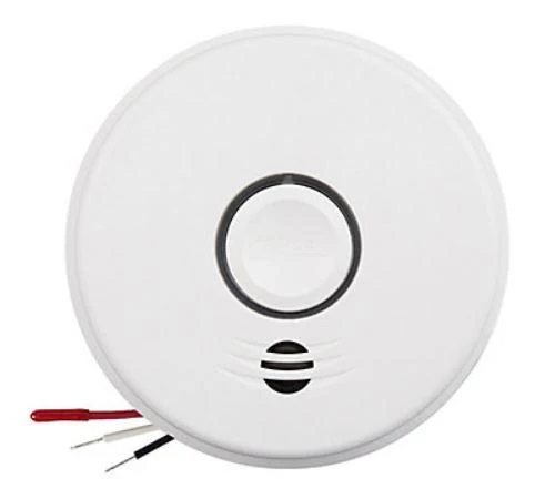 Carbon Monoxide and Smoke Detector Electrochemical and Photoelectric Hardwired 120 V AC 3 V Battery 3-Pack P4010ACSCO-WCA