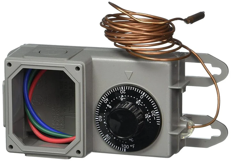 NEMA 4X thermostat with 8 ft. copper bulb and capillary range of -35 °C-38 °C SPDT 25A@120-277V